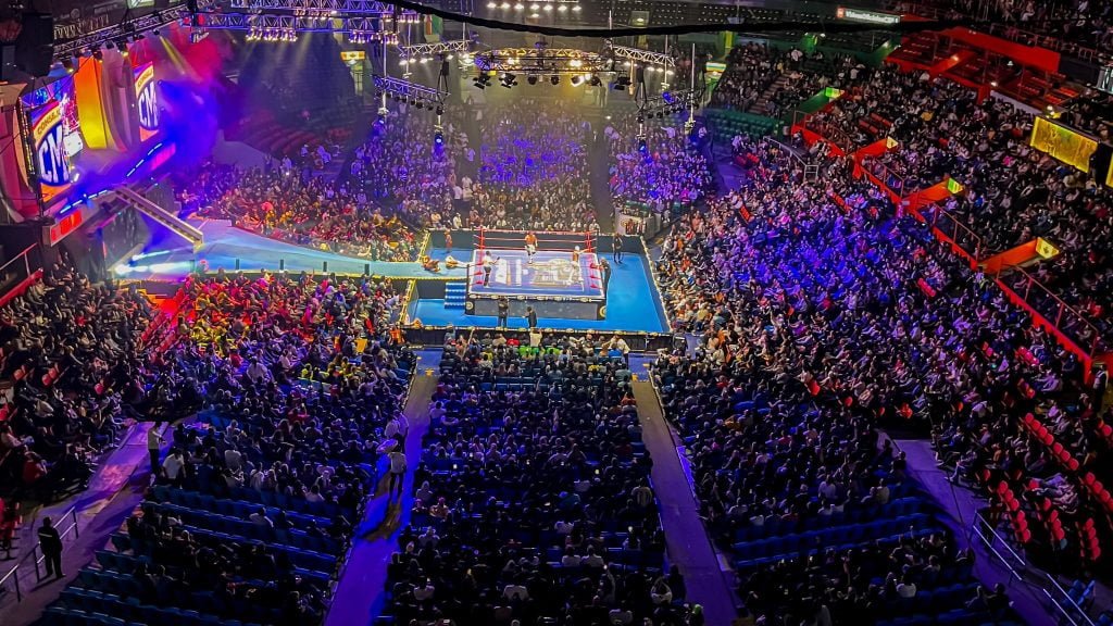 Ringside seats at Arena México during a Lucha Libre show