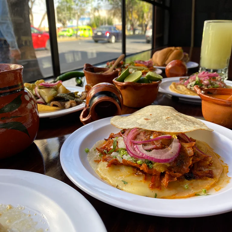 Taco al Pastor in Taqueria El Caifan